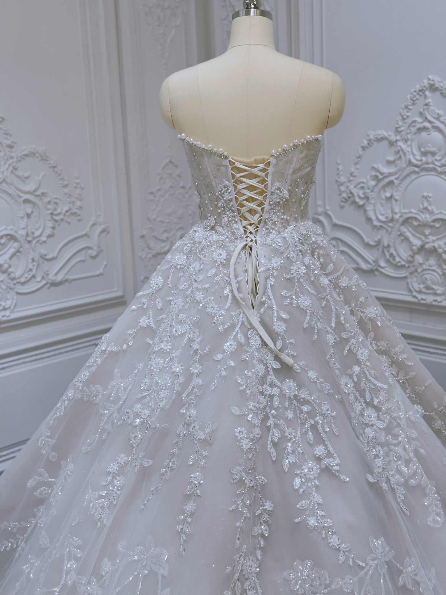 Stock clearance! Size 8! Ivory beading 3D floral ballgown fairy wedding dress - Ting's Bridal Collection
