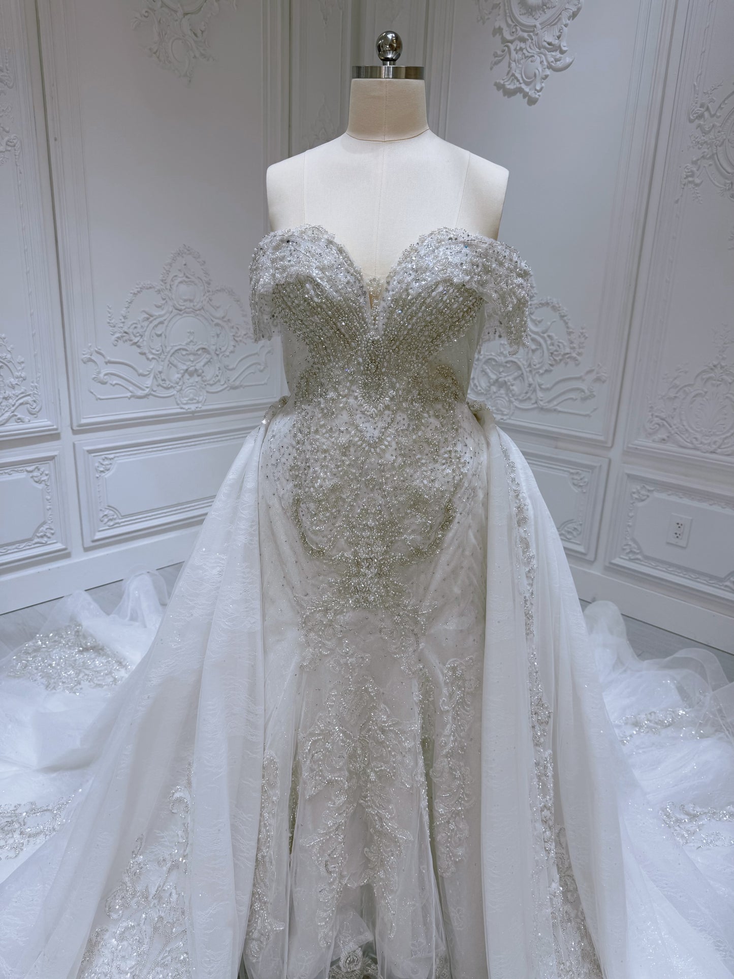 Stock clearance! Bridal size 16! Off white 2 in 1 look feather mermaid wedding dress with detachable skirt. - Ting's Bridal Collection
