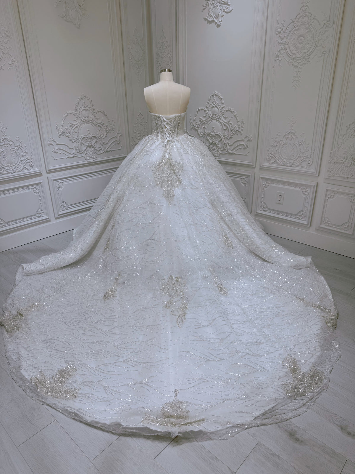TBC-YB069 Stock of luxury beading strapless royal ballgown wedding dress - Ting's Bridal Collection