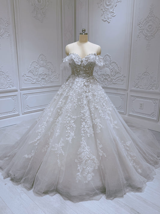 Stock clearance! Size 8! Ivory beading 3D floral ballgown fairy wedding dress - Ting's Bridal Collection