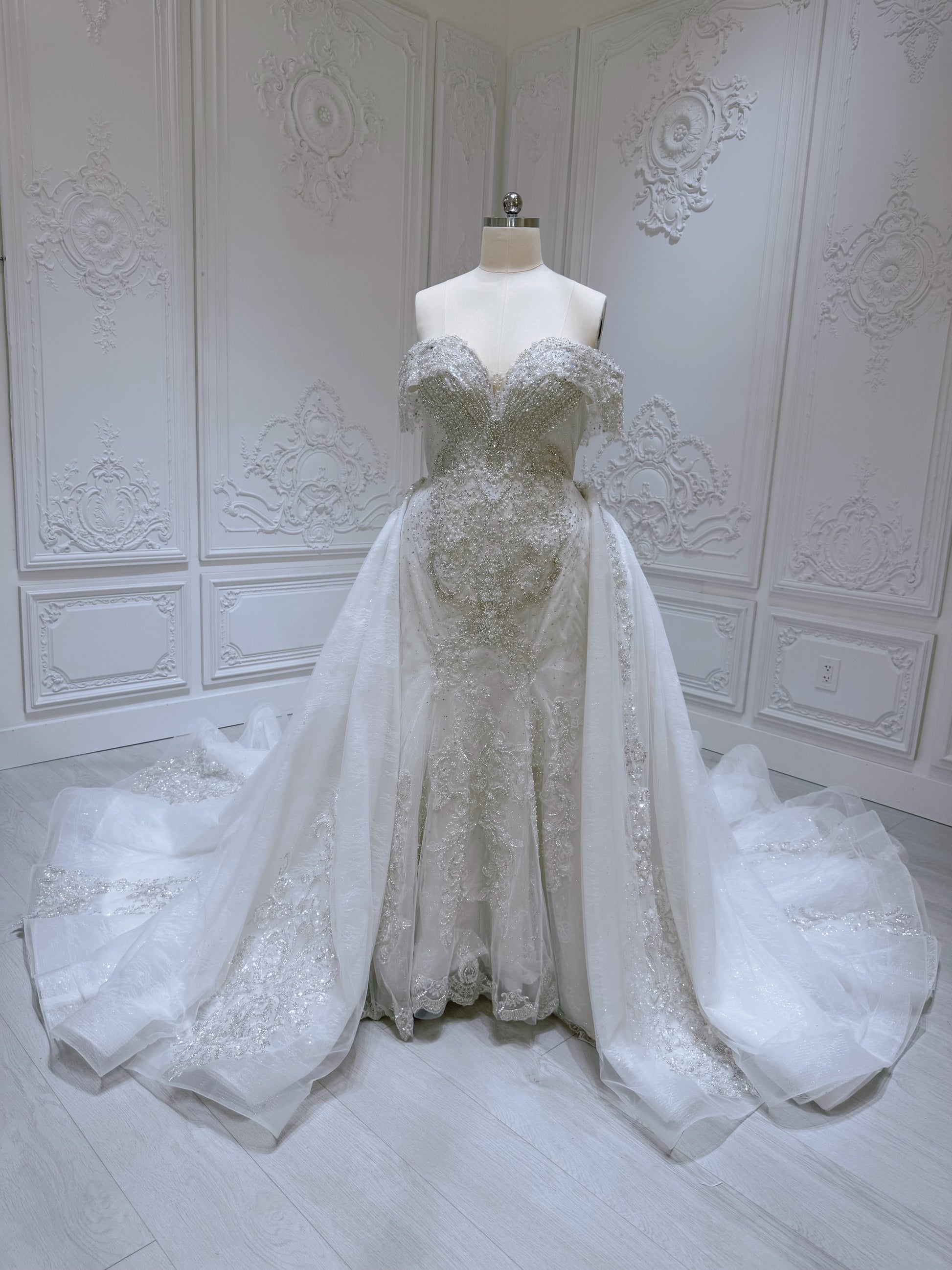 Stock clearance! Bridal size 16! Off white 2 in 1 look feather mermaid wedding dress with detachable skirt. - Ting's Bridal Collection