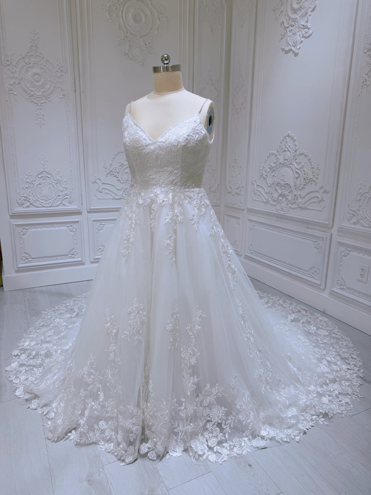 TBC-SA028 Stock clearance! Plus size 16! - Ting's Bridal Collection