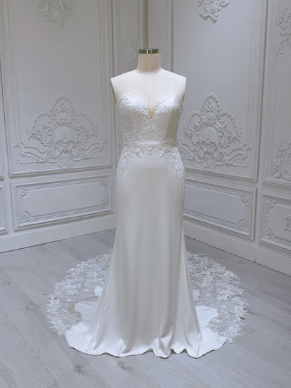 Stock clearance! White Strapless with V-neck crepe fabric with lace embroidered mermaid wedding dress - Ting's Bridal Collection