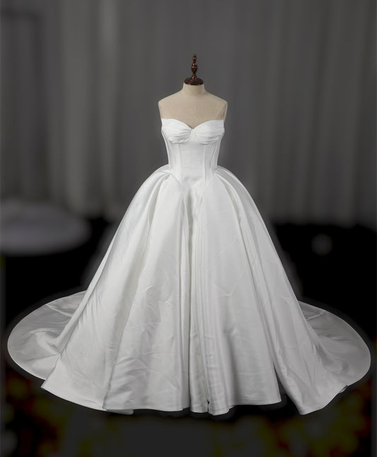 TBC-ZB061 Custom-made white satin sweetheart ballgown royal wedding dress - Ting's Bridal Collection