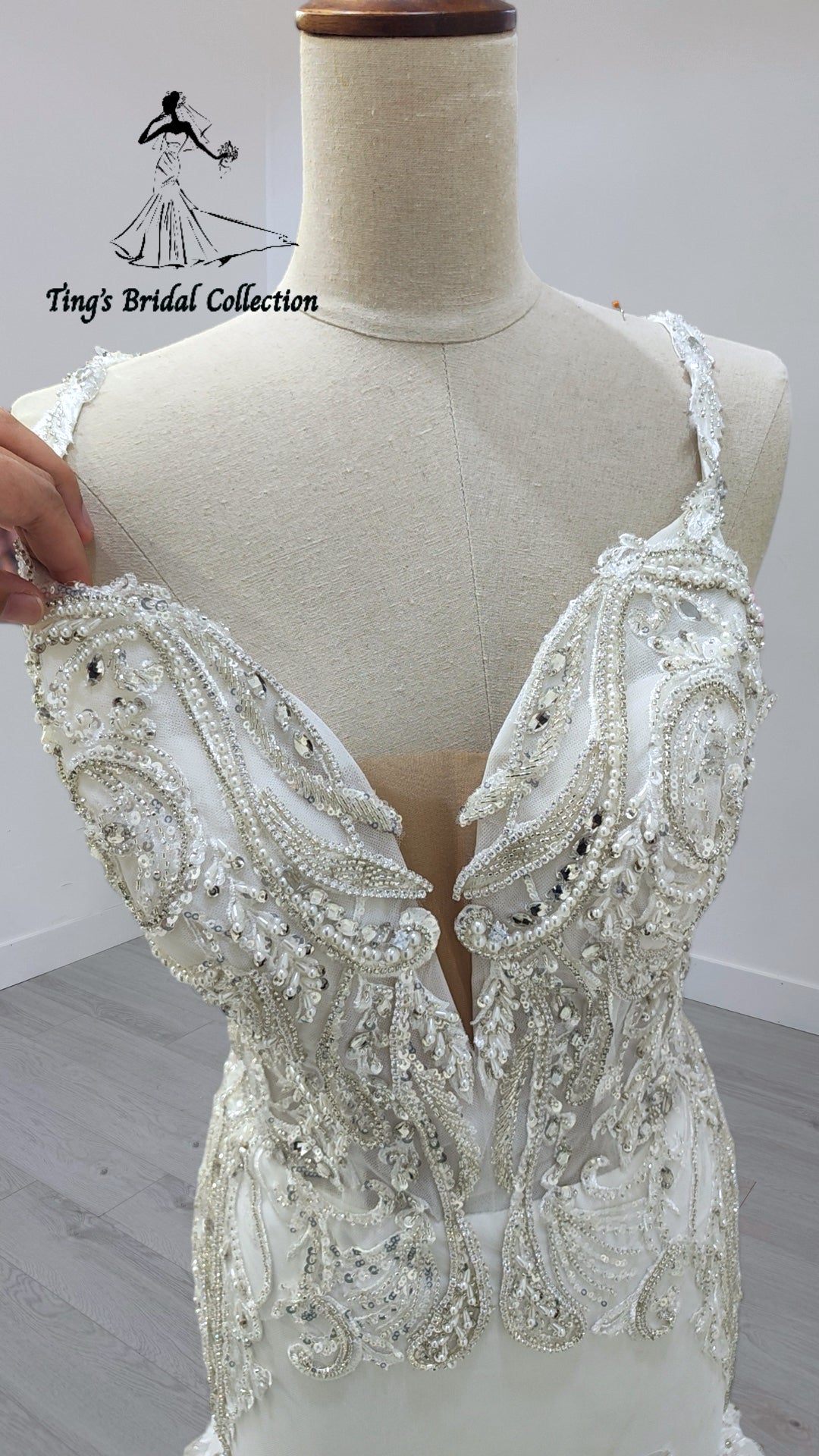TBC-JM064 Custom-made beading spaghetti strap low back mermaid wedding dress