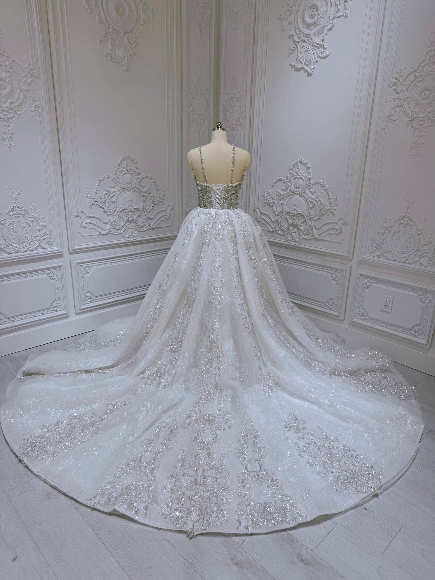 TBC-2IN1-012 Custom-made luxury crystal 2 in 1 style royal wedding dress with skirt - Ting's Bridal Collection