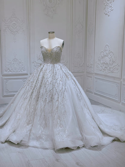 TBC-JB081 Stock of strapless pearl beading ballgown royal wedding dress