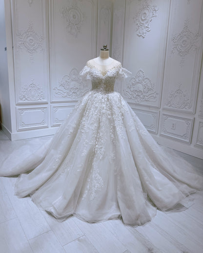 Stock clearance! Size 8! Ivory beading 3D floral ballgown fairy wedding dress - Ting's Bridal Collection