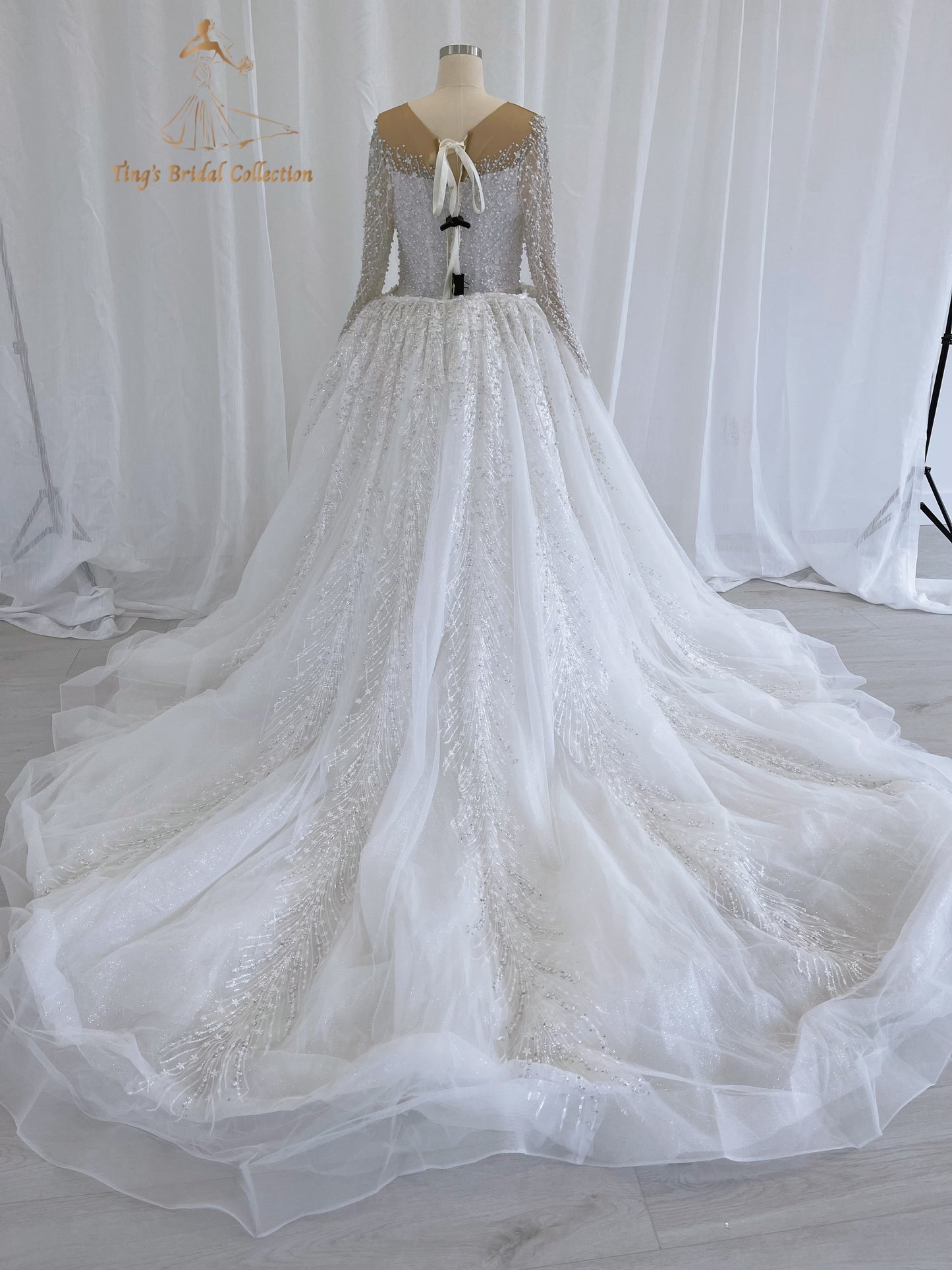 TBC-CM50 Custom-made Pearl with lace ivory long sleeve 2in1 mermaid with detachable skirt - Ting's Bridal Collection
