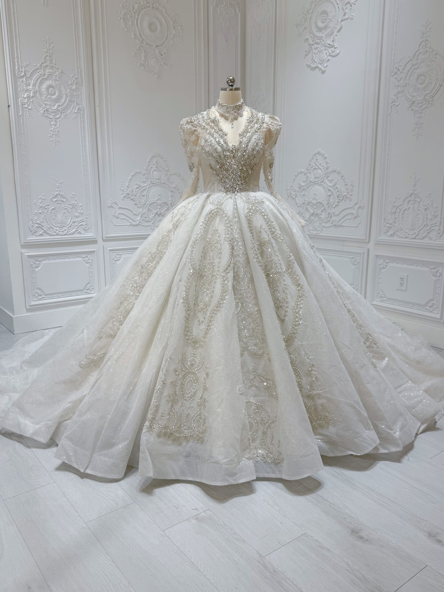Stock Clearance! Bridal size 10! Luxury crystal beaded with beading lace long sleeve Victorian royal wedding dress with detachable neckpiece - Ting's Bridal Collection