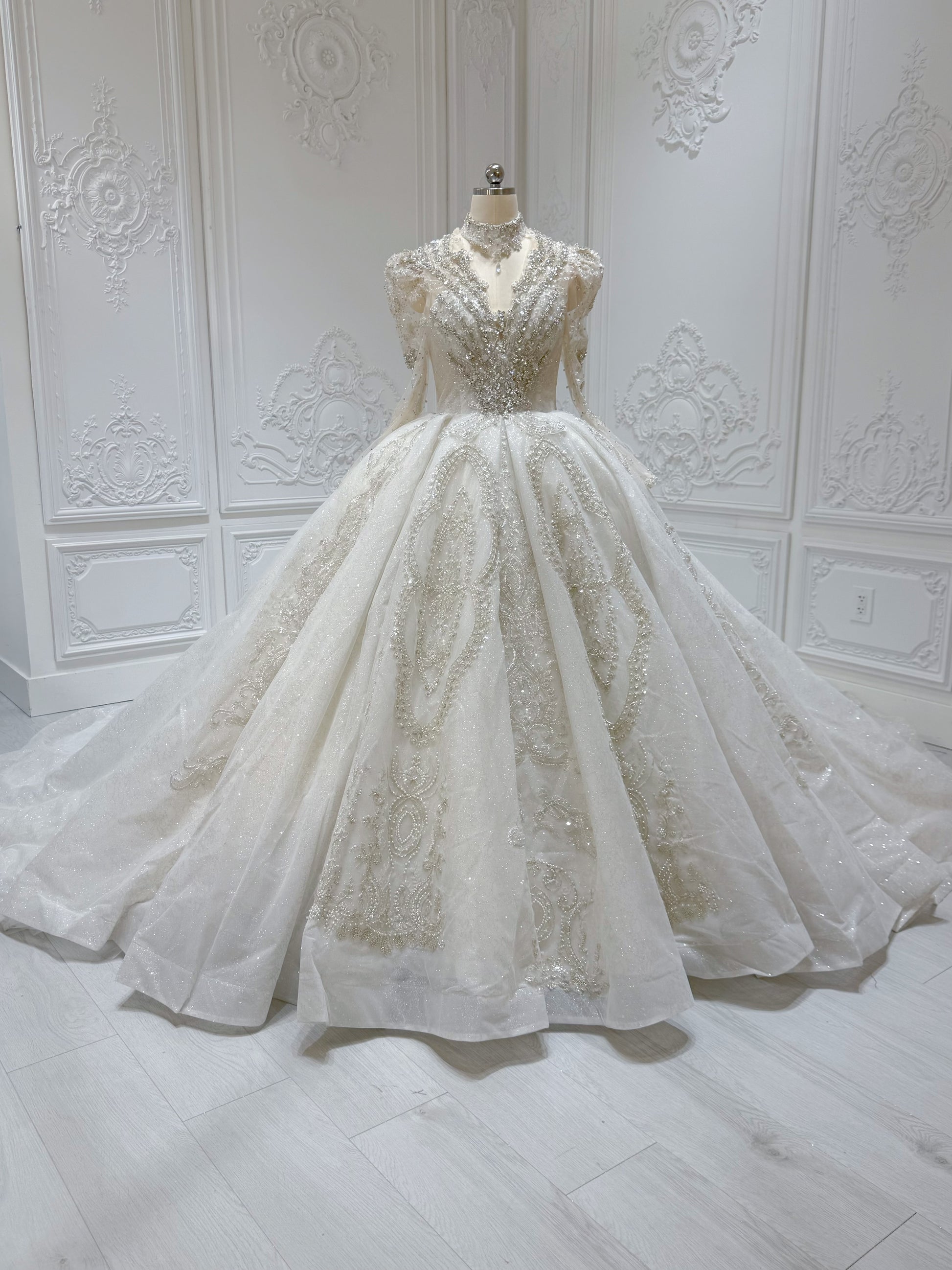 Stock Clearance! Bridal size 10! Luxury crystal beaded with beading lace long sleeve Victorian royal wedding dress with detachable neckpiece - Ting's Bridal Collection