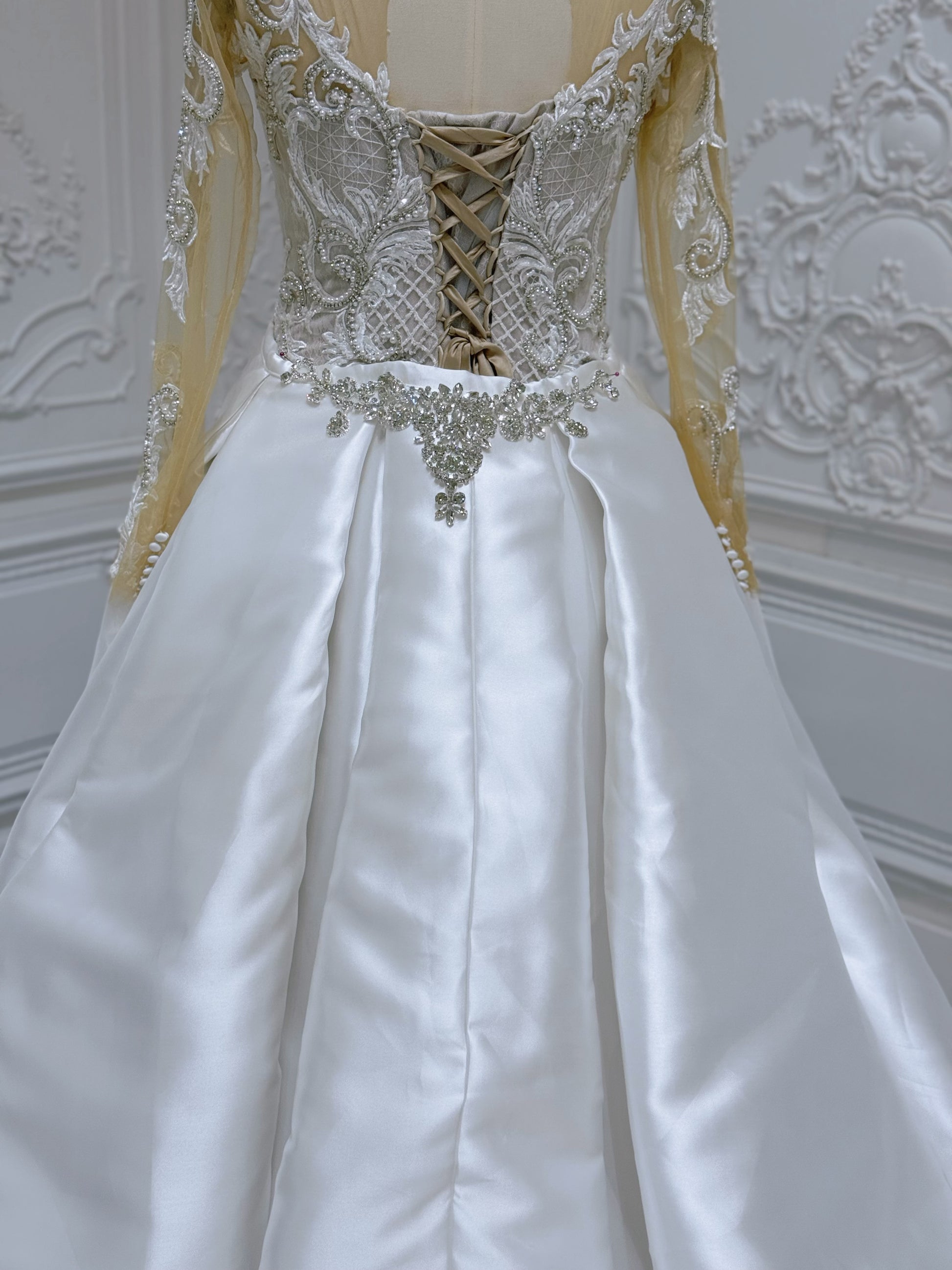 TBC-2IN1-024 Stock of luxury mermaid wedding dress with detachable satin skirt - Ting's Bridal Collection