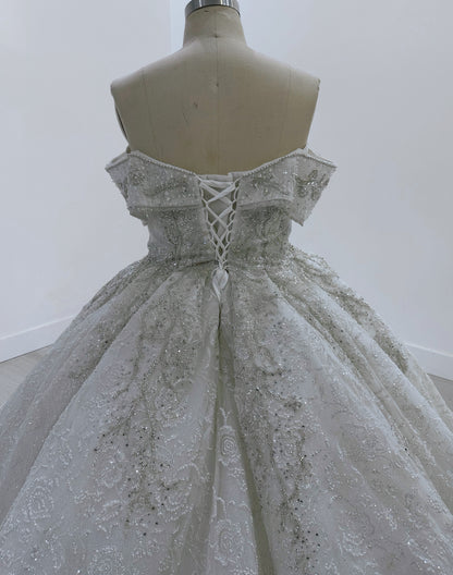 TBC-JB100 Custom-made luxury beading rose pattern off white ballgown royal wedding dress