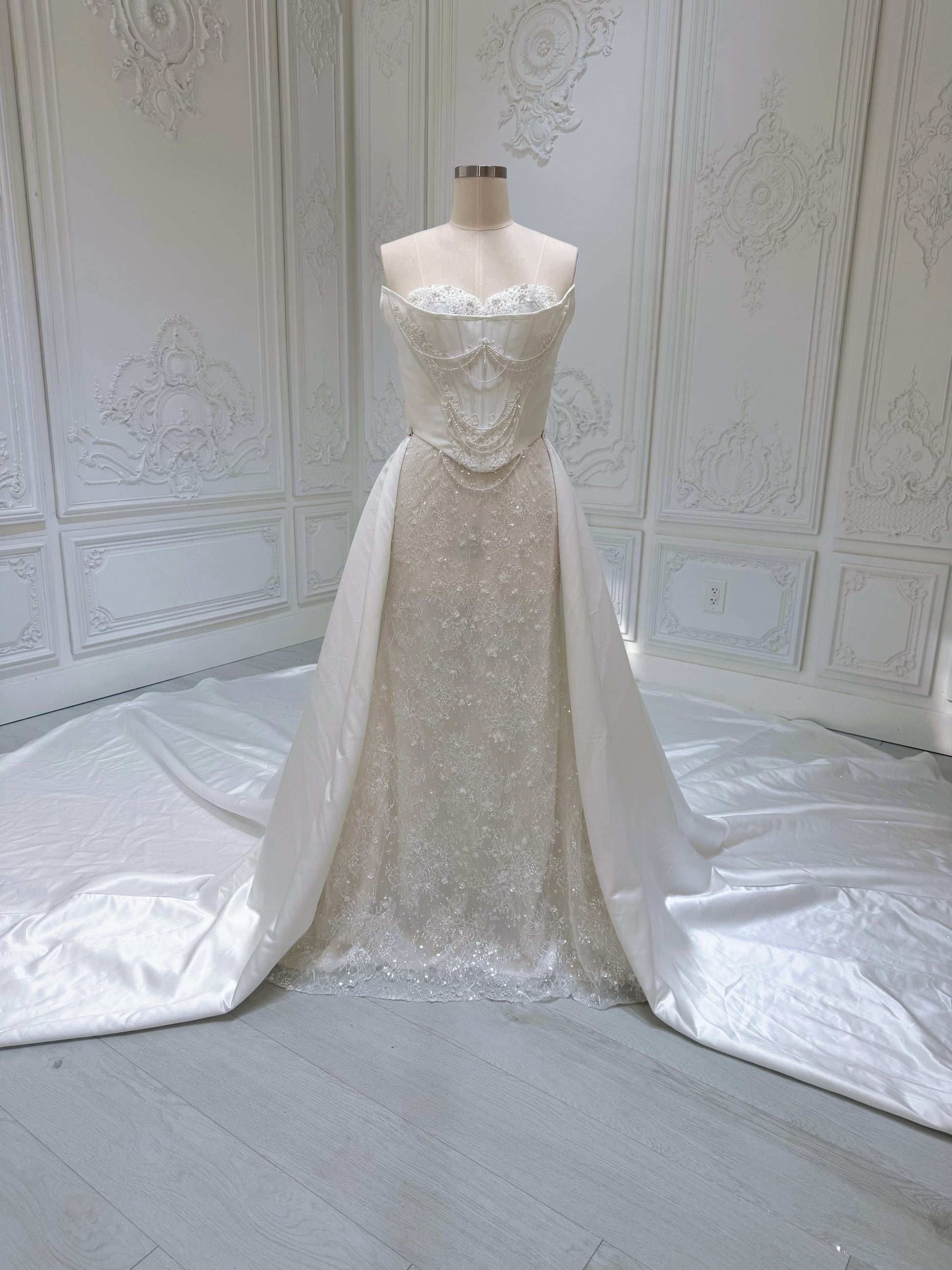 Stock of 2 in 1 mermaid wedding dress with detachable satin skirt - Ting's Bridal Collection