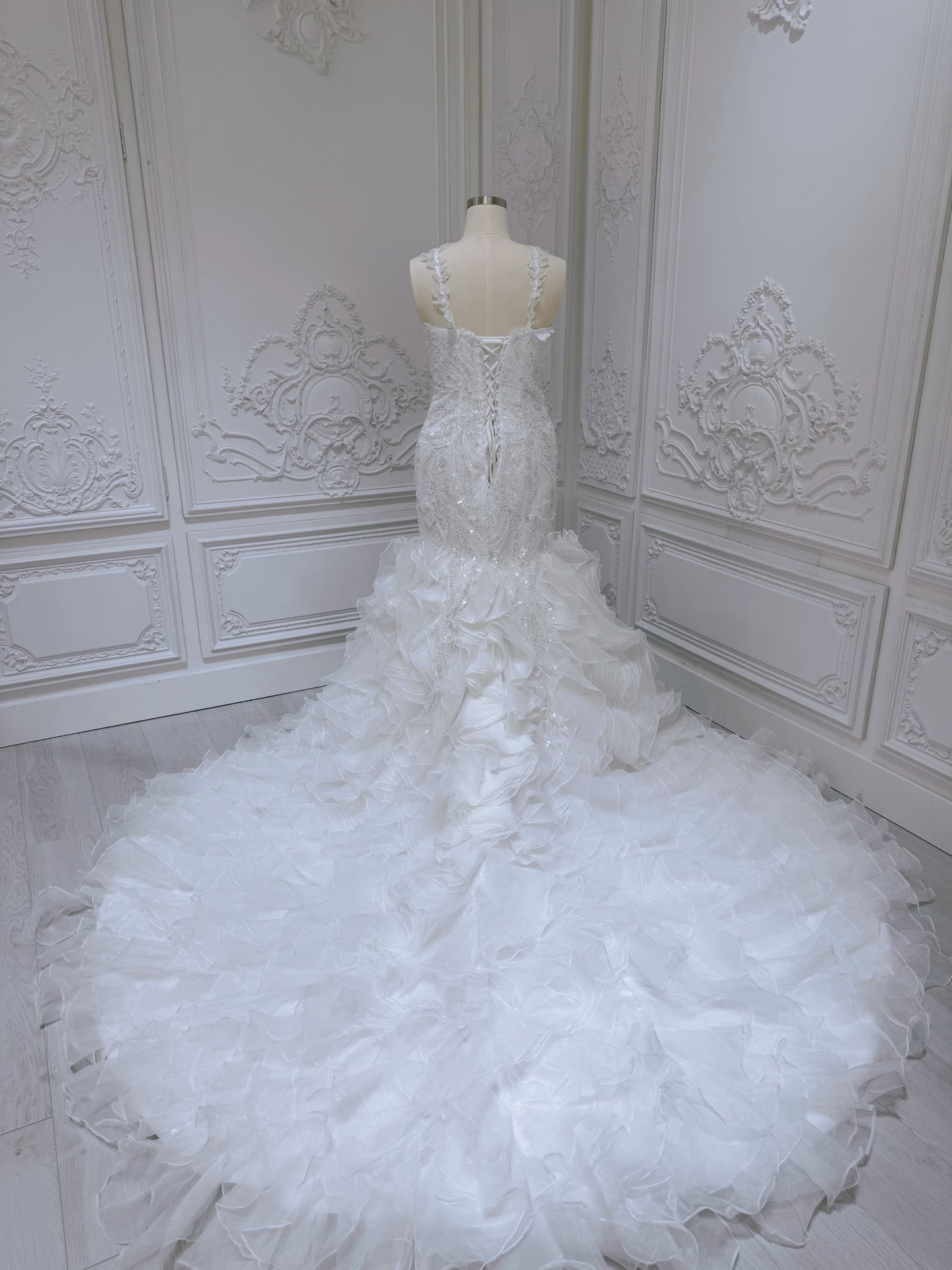 Stock Clearance! Bridal size 14! Custom-made beading lace sweetheart mermaid wedding dress with ruffled skirt - Ting's Bridal Collection