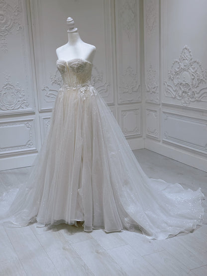 Stock Clearance! Ivory outdoor/beach ivory sparkling wedding dress - Ting's Bridal Collection