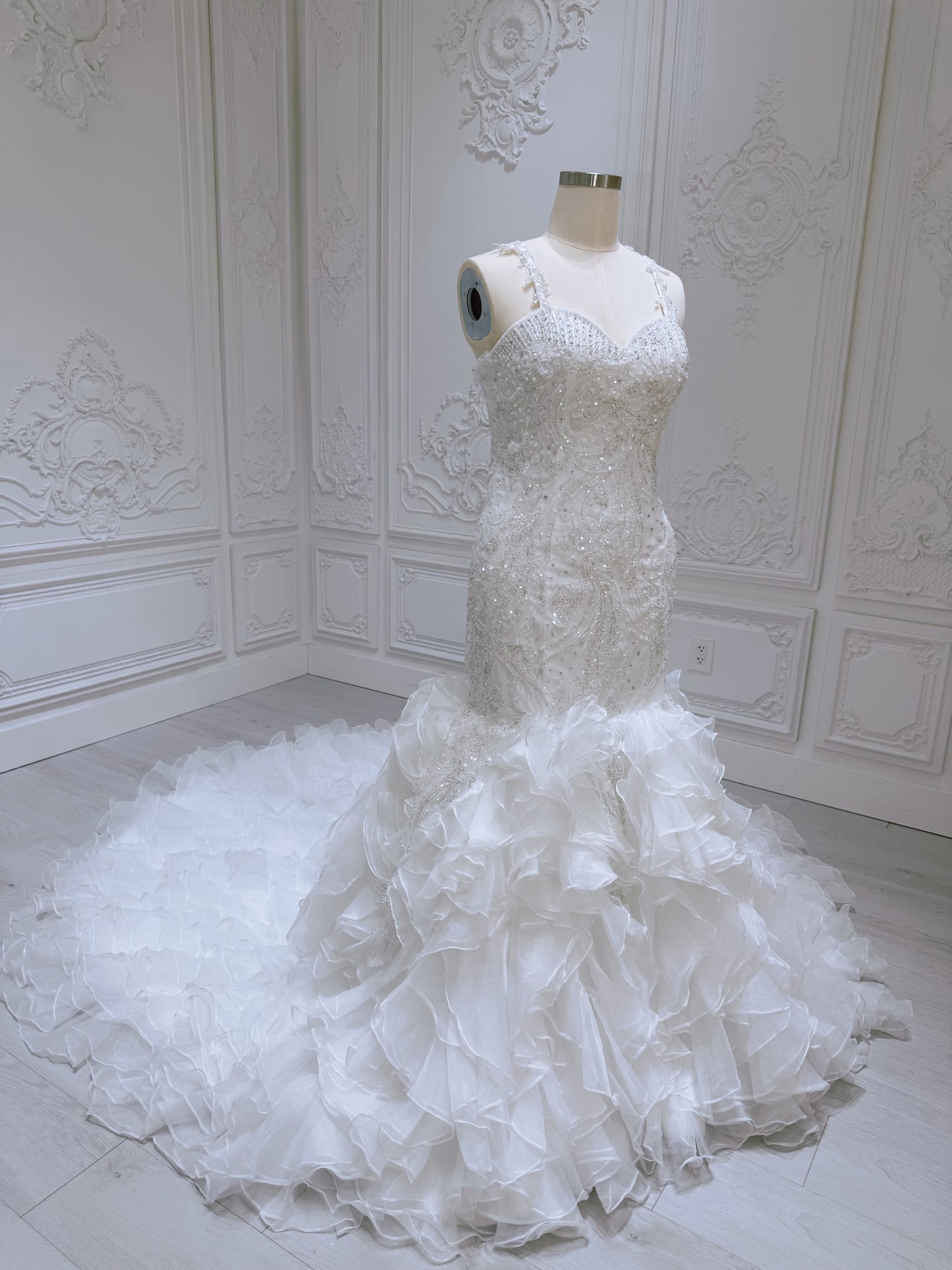 Stock Clearance! Bridal size 14! Custom-made beading lace sweetheart mermaid wedding dress with ruffled skirt - Ting's Bridal Collection