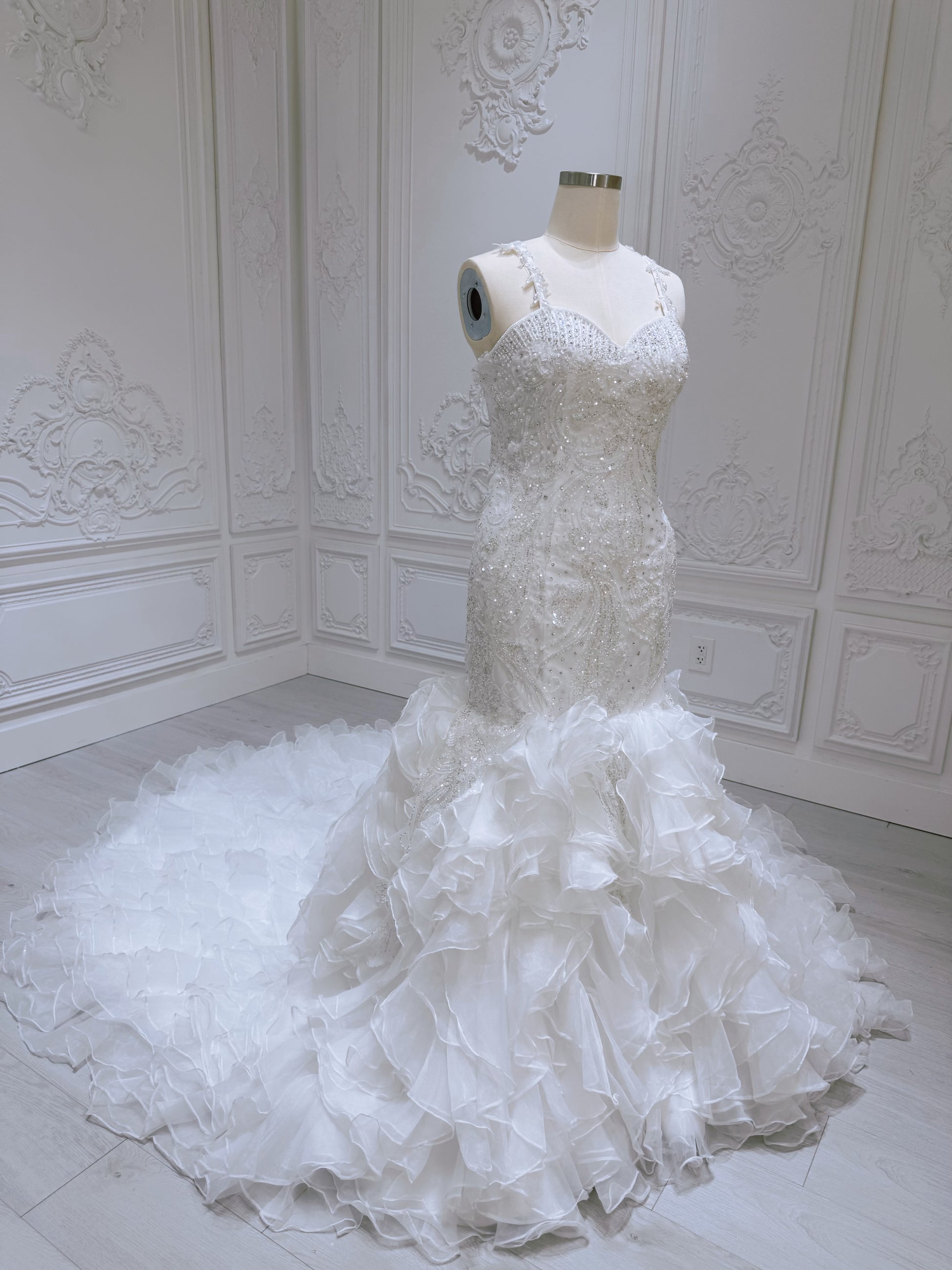 Stock Clearance! Bridal size 14! Custom-made beading lace sweetheart mermaid wedding dress with ruffled skirt - Ting's Bridal Collection