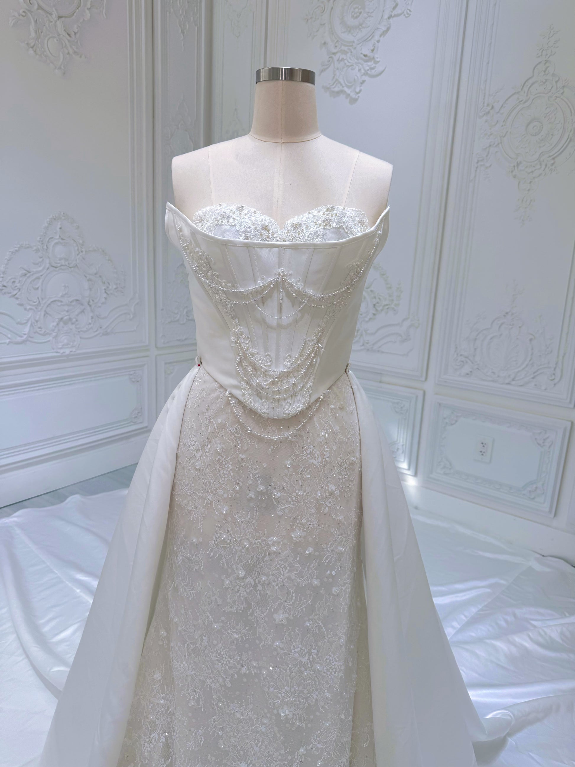 Stock of 2 in 1 mermaid wedding dress with detachable satin skirt - Ting's Bridal Collection