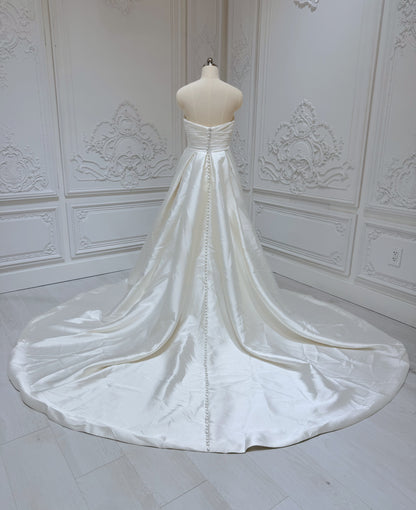 TBC-ZA036 Custom-made pleated satin Aline wedding dress with slit skirt