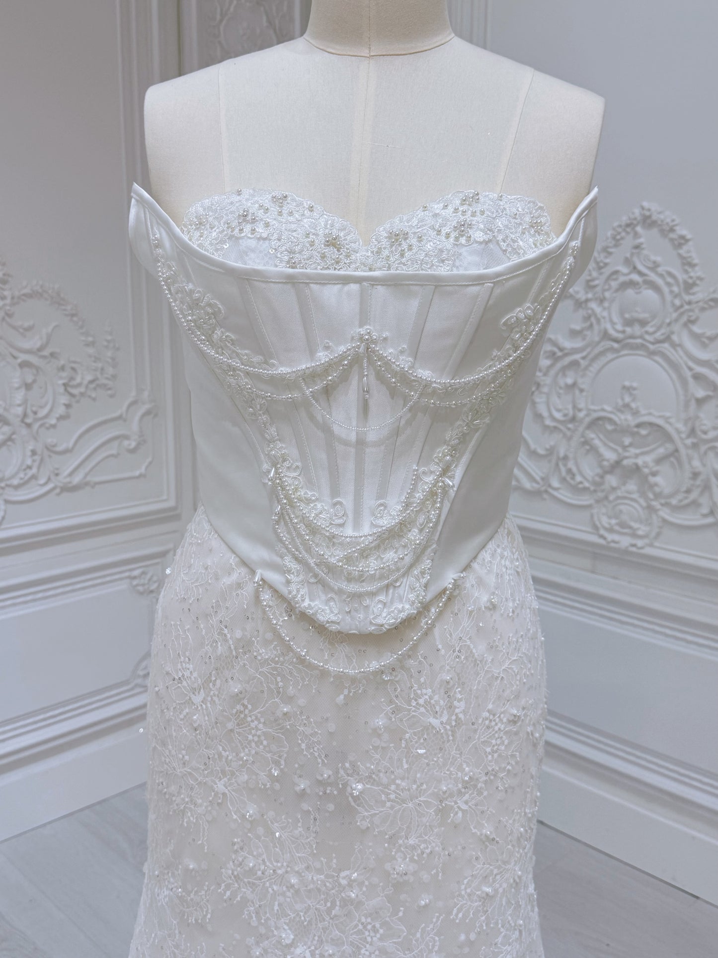 Stock of beading trumpet style wedding dress - Ting's Bridal Collection