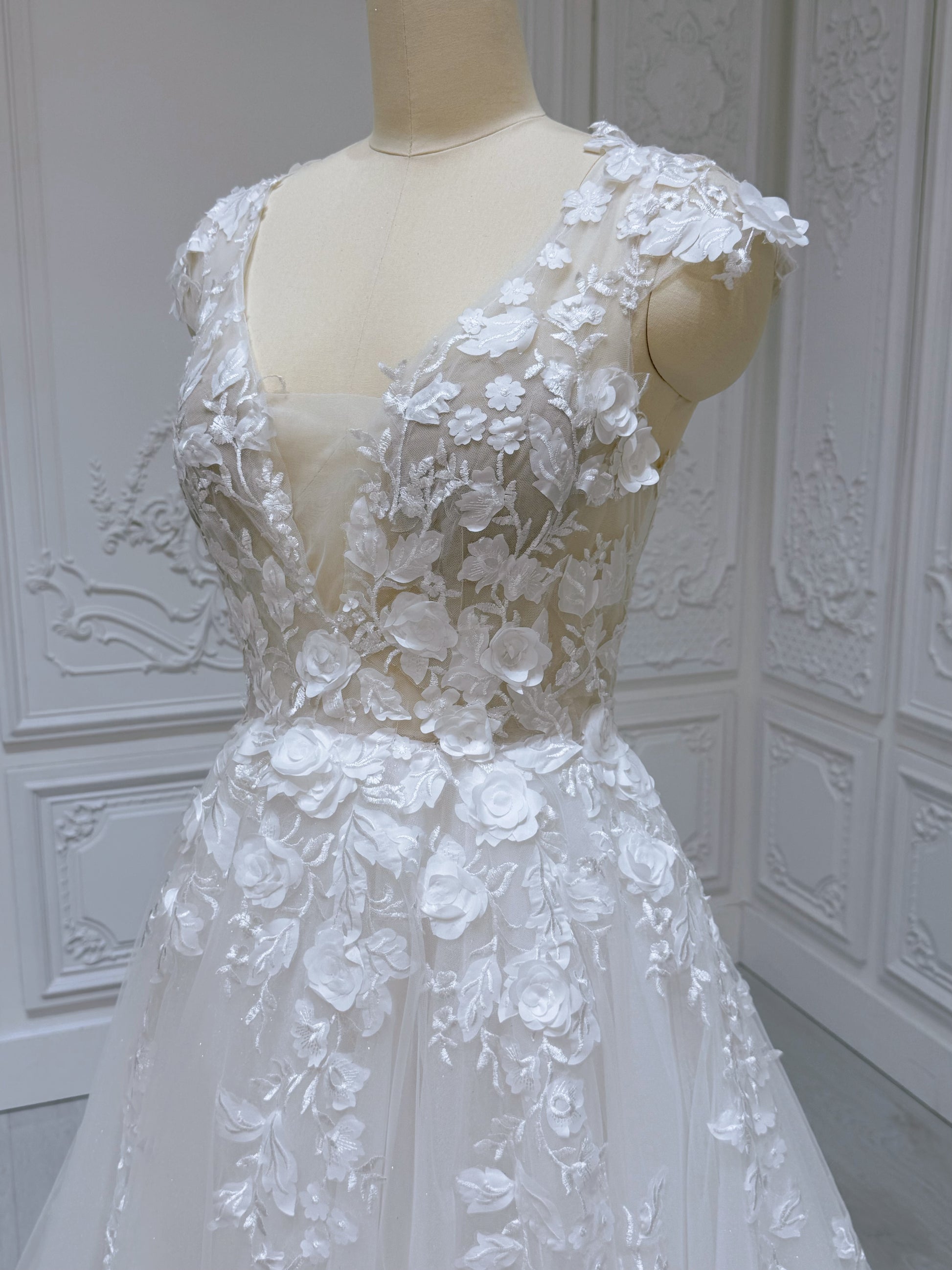 Stock Clearance! Bridal size 12! White 3D floral Deep V with cap sleeve Aline beach/outdoor wedding dress - Ting's Bridal Collection