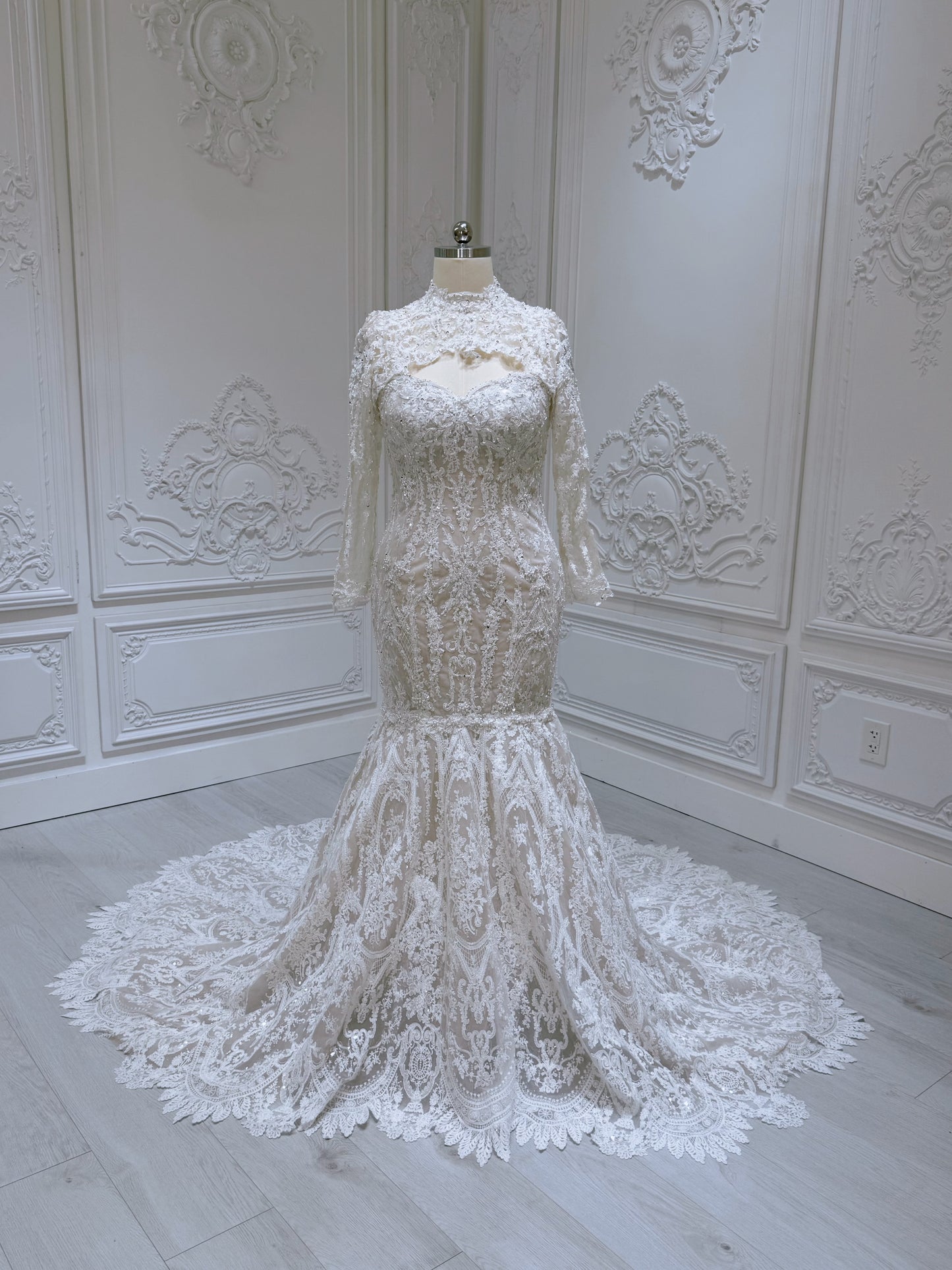 TBC-AM060 Custom-made lace with beading mermaid royal wedding dress with detachable bridal top