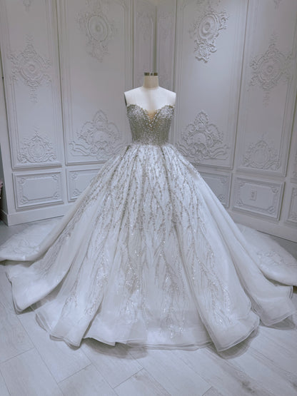 TBC-JB081 Stock of strapless pearl beading ballgown royal wedding dress