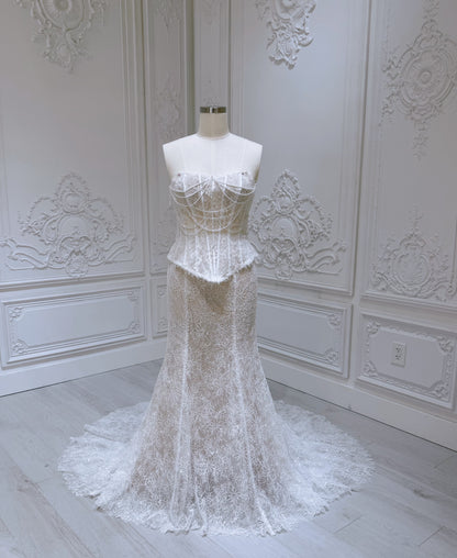 TBC-BM036 Stock of pearl beading lace vintage mermaid wedding dress