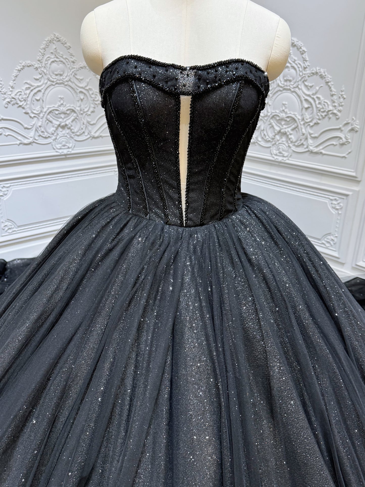 Stock clearance! Bridal size 8! Black strapless sparkling ballgown Gothic wedding dress - Ting's Bridal Collection