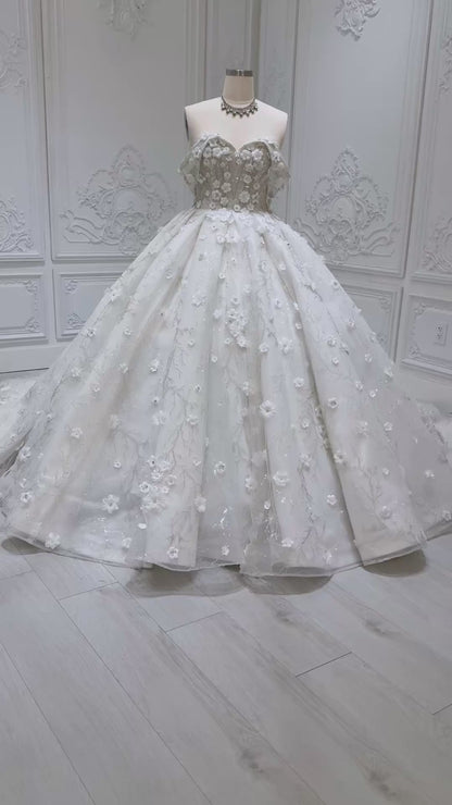 Stock Clearance! Bridal size 12! Custom-made beading with 3D floral off the shoulder princess ballgown fairy wedding dress
