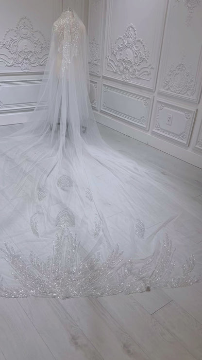 luxury beading 2 tiers wedding veil with blusher. Bridal veil with royal train